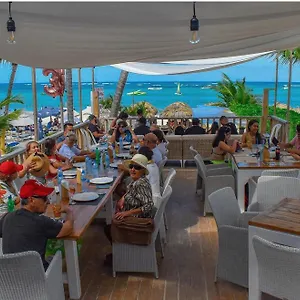 Corales Villas And Suites - Club, Spa, Restaurants Hotel